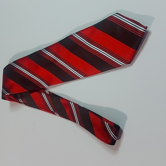 Isac 100% silk hand made tie - Picture 5 of 5